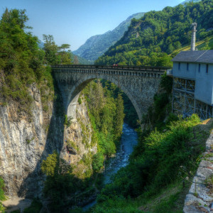 pont napoleon saut a lelastique luz