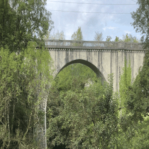 viaduc arudy saut elastique proche gironde